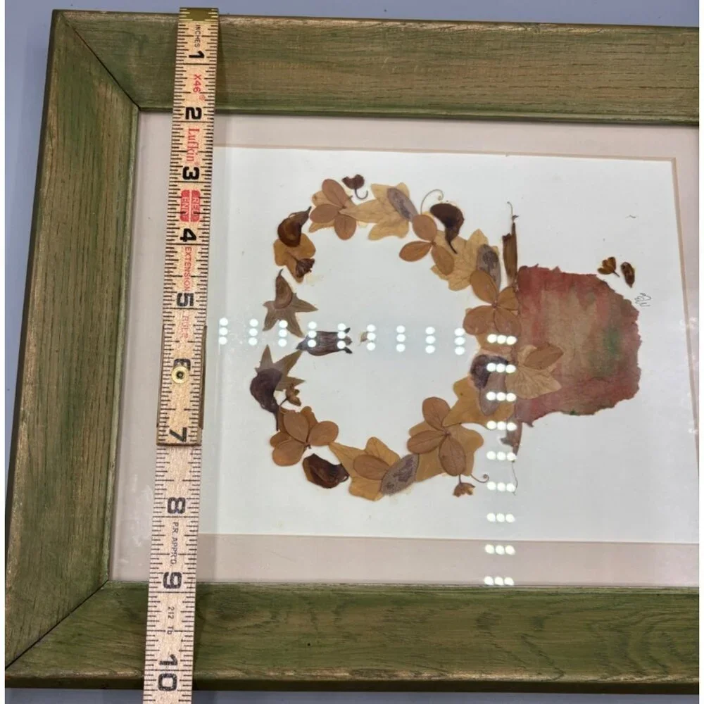 Vtg Botanical Art Framed Pressed Flower‎ Heart Green Wood Frame Wall Decor